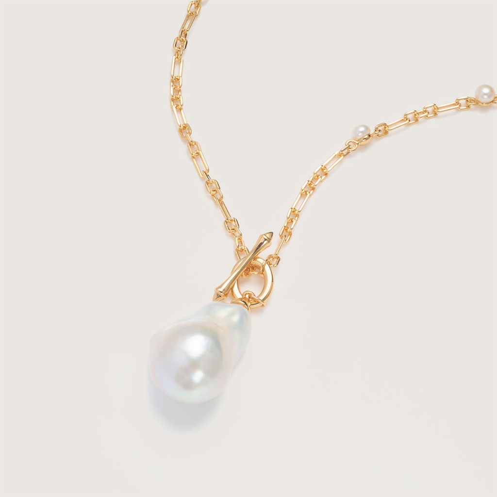 Thetis pearl pendant necklace6