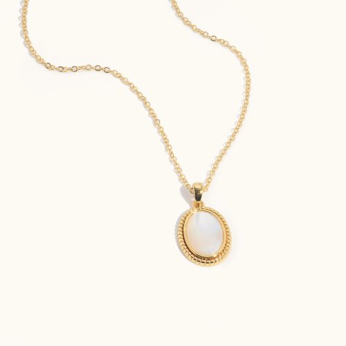 oval shell necklace2